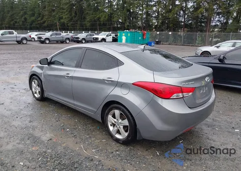 2013 Hyundai Elantra Gls z USA, uszkodzony, nr VIN KMHDH4AE7DU950068